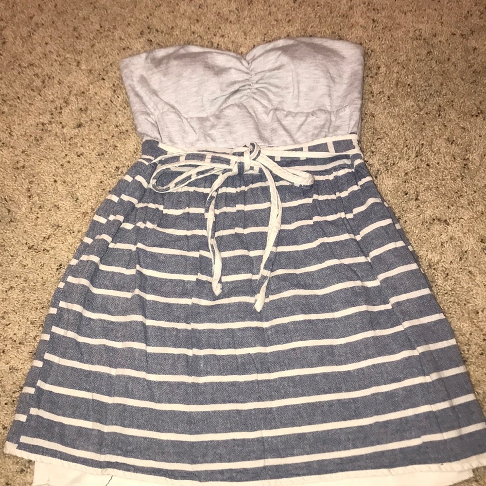 Strapless dress